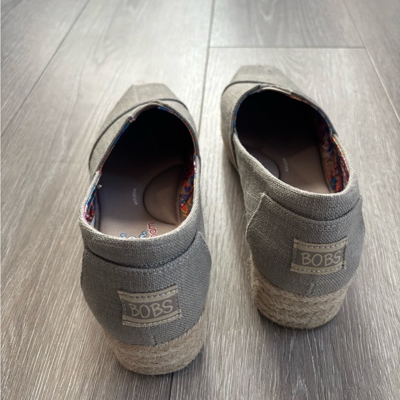 BOBS by Skechers Gray Wedge Slip On Shoes Memory Foam 7.5 - Picture 3 of 5